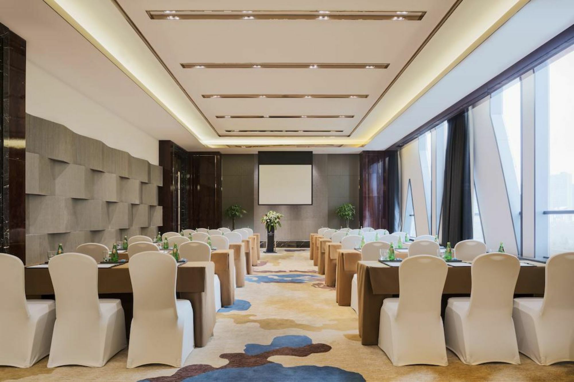 Wanda Realm Yinchuan Hotel Екстериор снимка